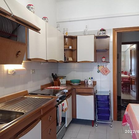 Appartamento Down Town Emily La Spezia Esterno foto