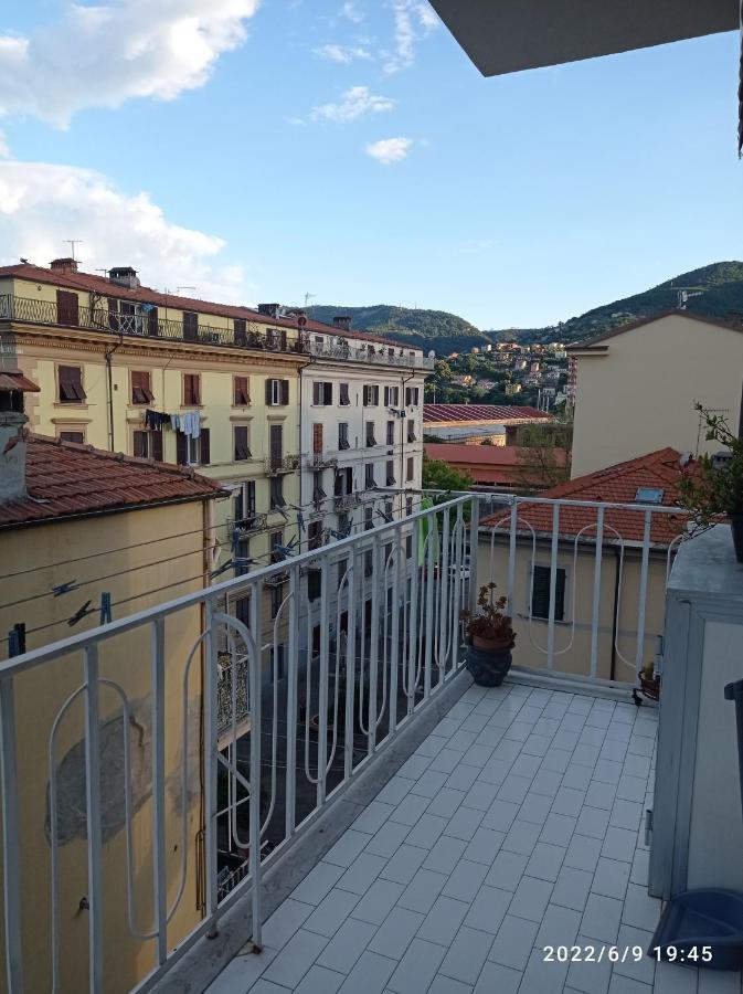 Appartamento Down Town Emily La Spezia Esterno foto