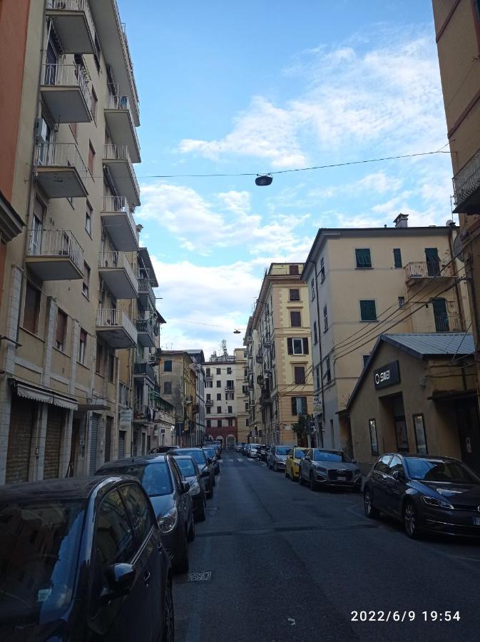 Appartamento Down Town Emily La Spezia Esterno foto